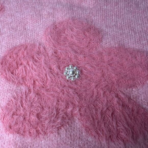 Nanette Lepore Soft Pink Fuzzy Flower & Pearl Crew Neck Sweater Size Small - Picture 8 of 11